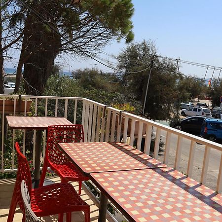 Appart Hyeres-Presqu'Ile De Giens-La Capte Extérieur photo